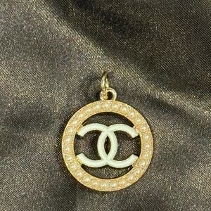 Chanel CC Gold & Pearl Charm Pendant with White Enameled CC VIP GWP Zipper Pull